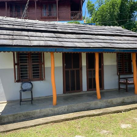 Rupa View Guest House Pokhara Ngoại thất bức ảnh