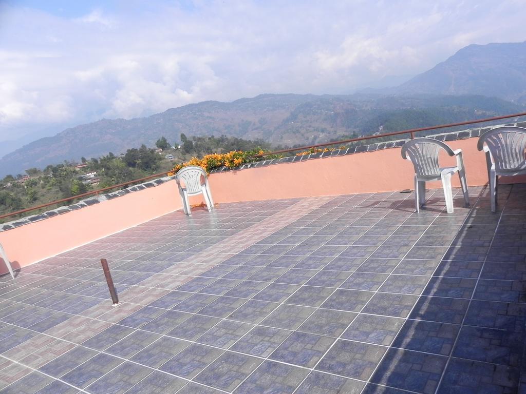 Rupa View Guest House Pokhara Ngoại thất bức ảnh